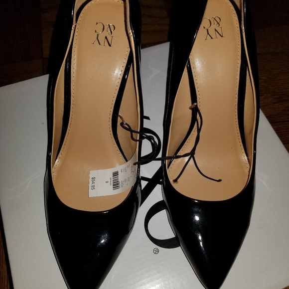 Patent Leather Pumps - Picture 3 of 3